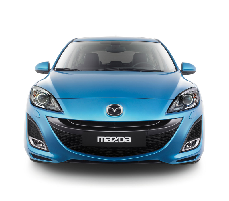 Illustration for article titled 2010 Mazda3 Hatchback Shows Off Sexy New Rear Live In Bologna